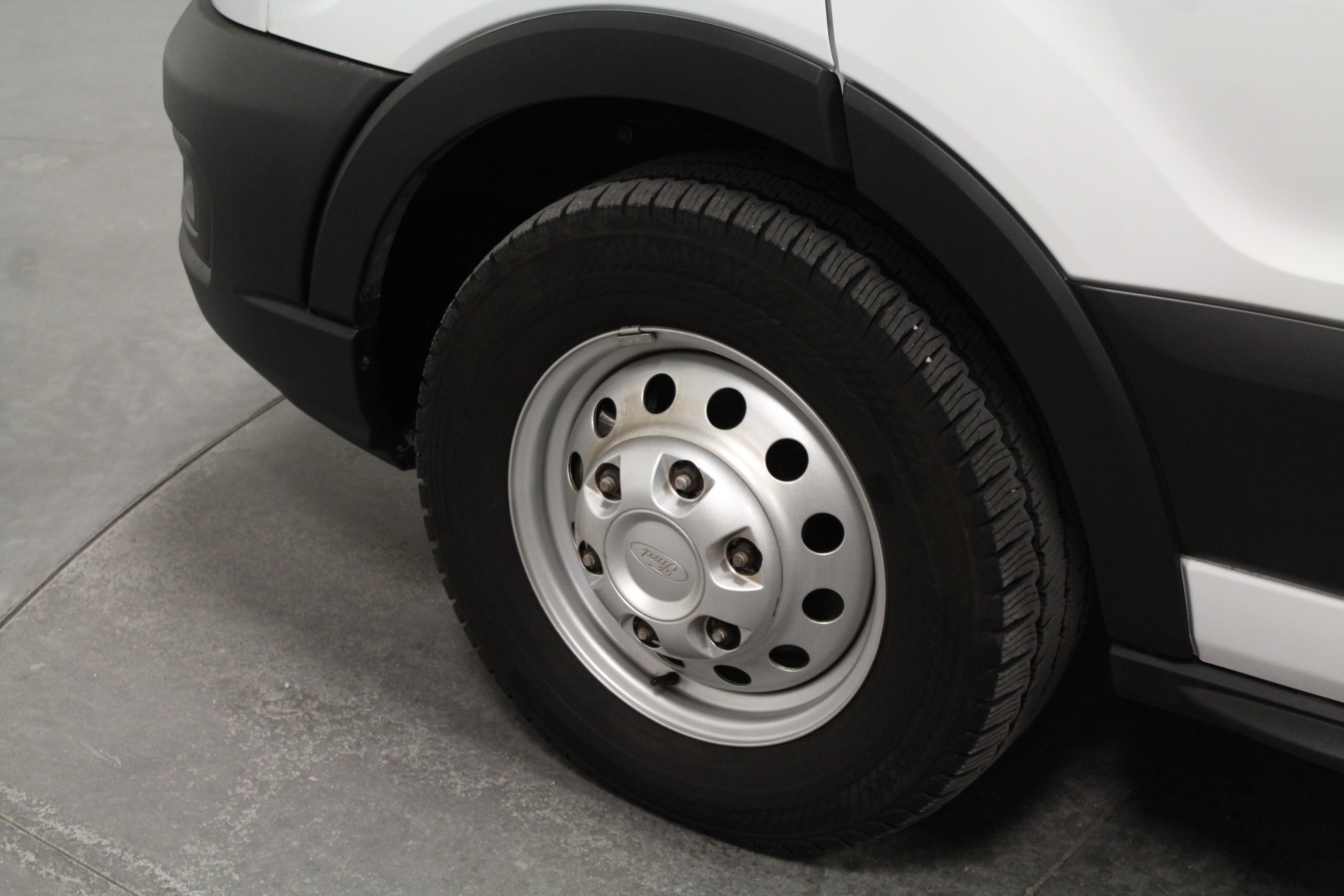 2024 Ford Transit photo 6