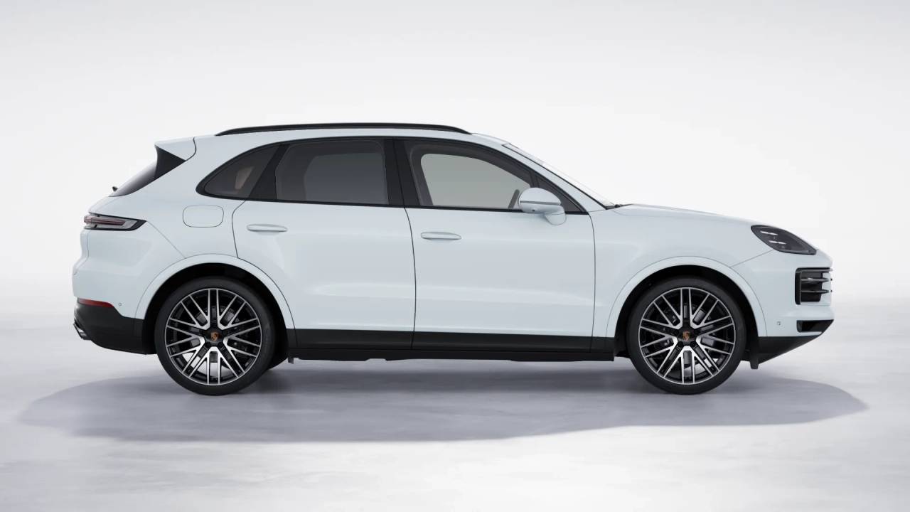 2026 Porsche Cayenne photo 7