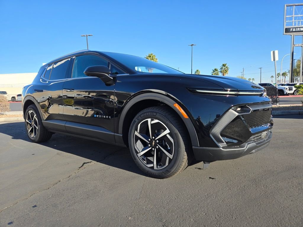 2026 Chevrolet Equinox EV 2LT's photo