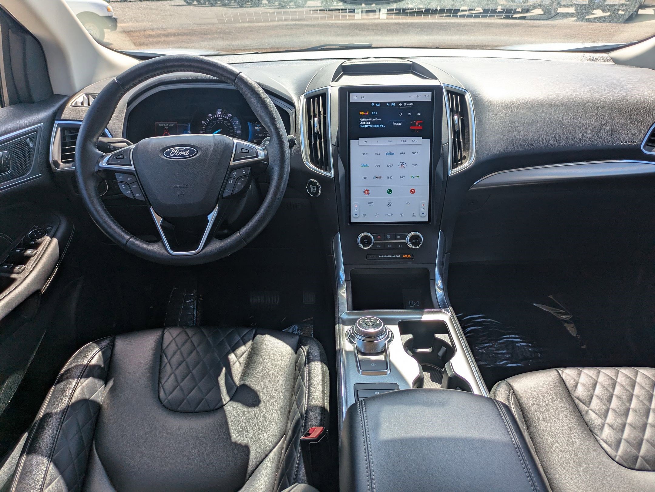 2024 Ford Edge Titanium photo 27
