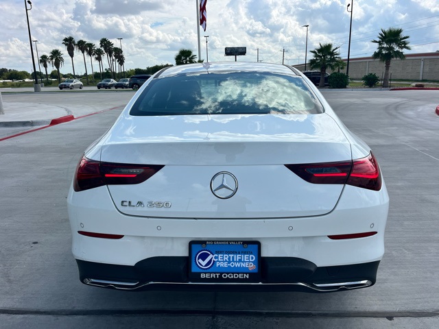 2025 Mercedes Benz CLA 250 photo 4