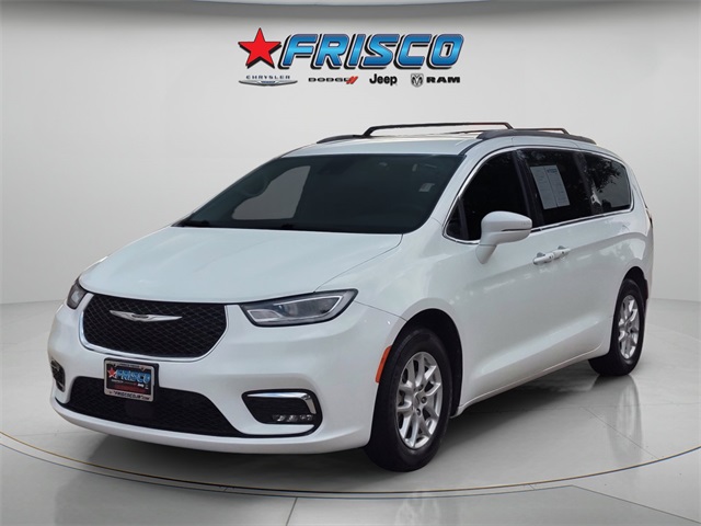 2022 Chrysler Pacifica Touring L photo 3