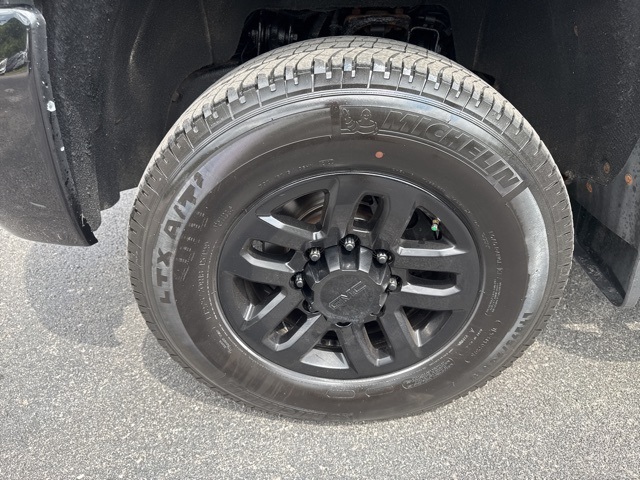 2019 Gmc Sierra HD SLT photo 4