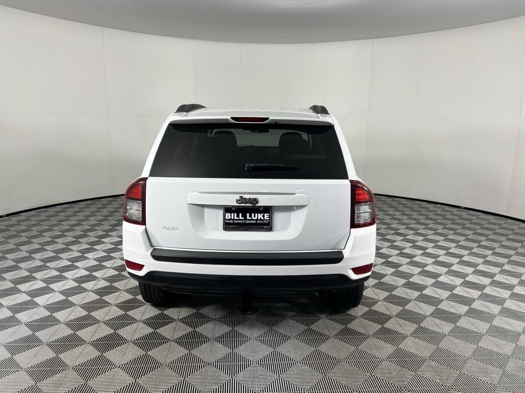 2014 Jeep Compass Sport photo 5