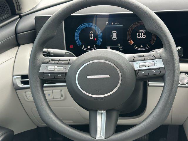 2025 Hyundai Tucson SE photo 18