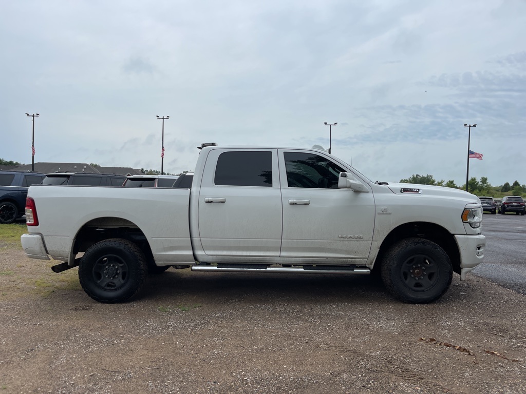 2022 Ram 2500 Tradesman photo 2