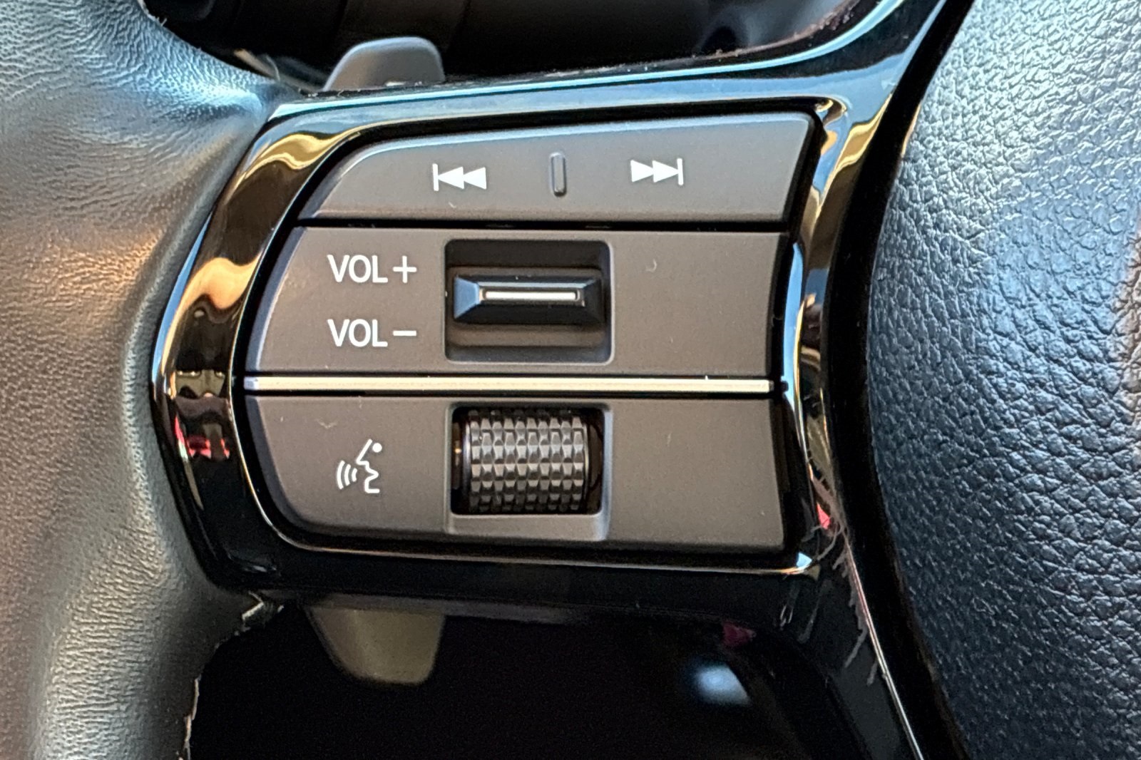 2024 Honda Civic Touring photo 27