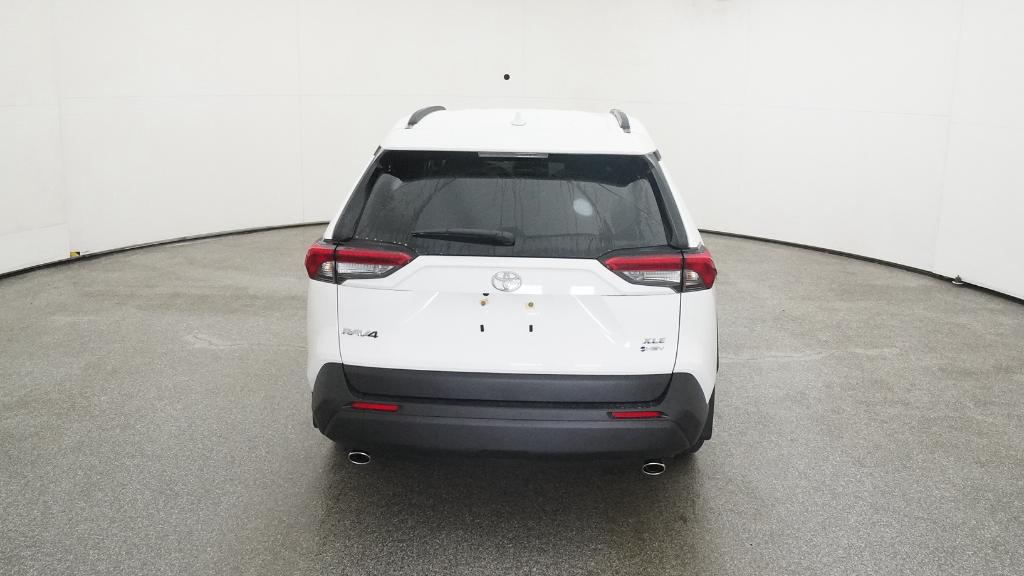 2025 Toyota RAV4 Hybrid XLE photo 14