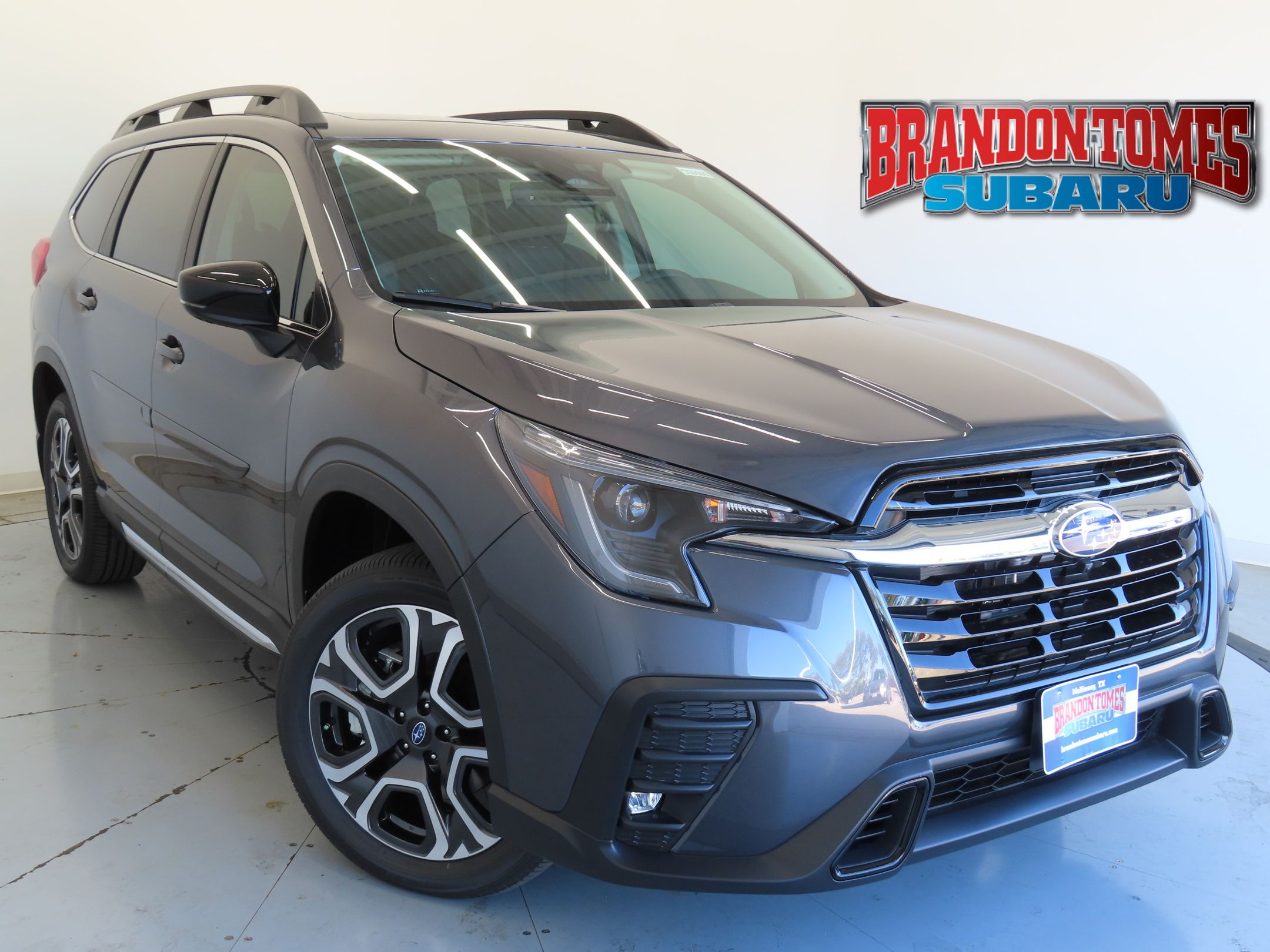 2025 Subaru Ascent Limited's photo