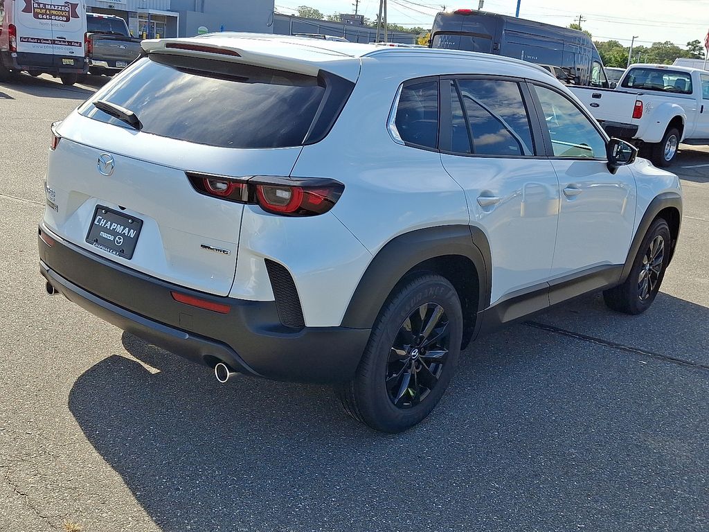 2025 Mazda CX-50 2.5 Select photo 3