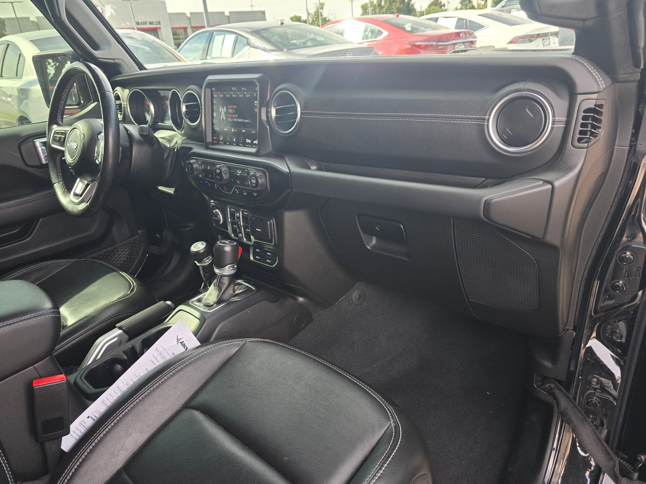 2022 Jeep Wrangler 4xe Unlimited Sahara photo 24