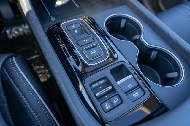 2025 Honda Pilot Elite photo 35