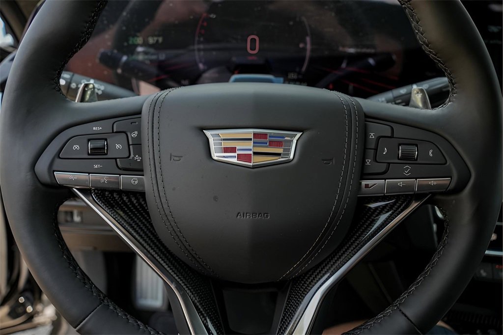 2025 Cadillac CT5 V photo 14