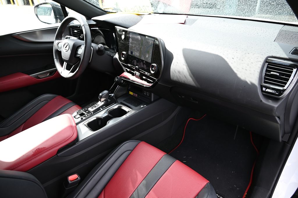 2023 Lexus NX 350 F SPORT Handling photo 7
