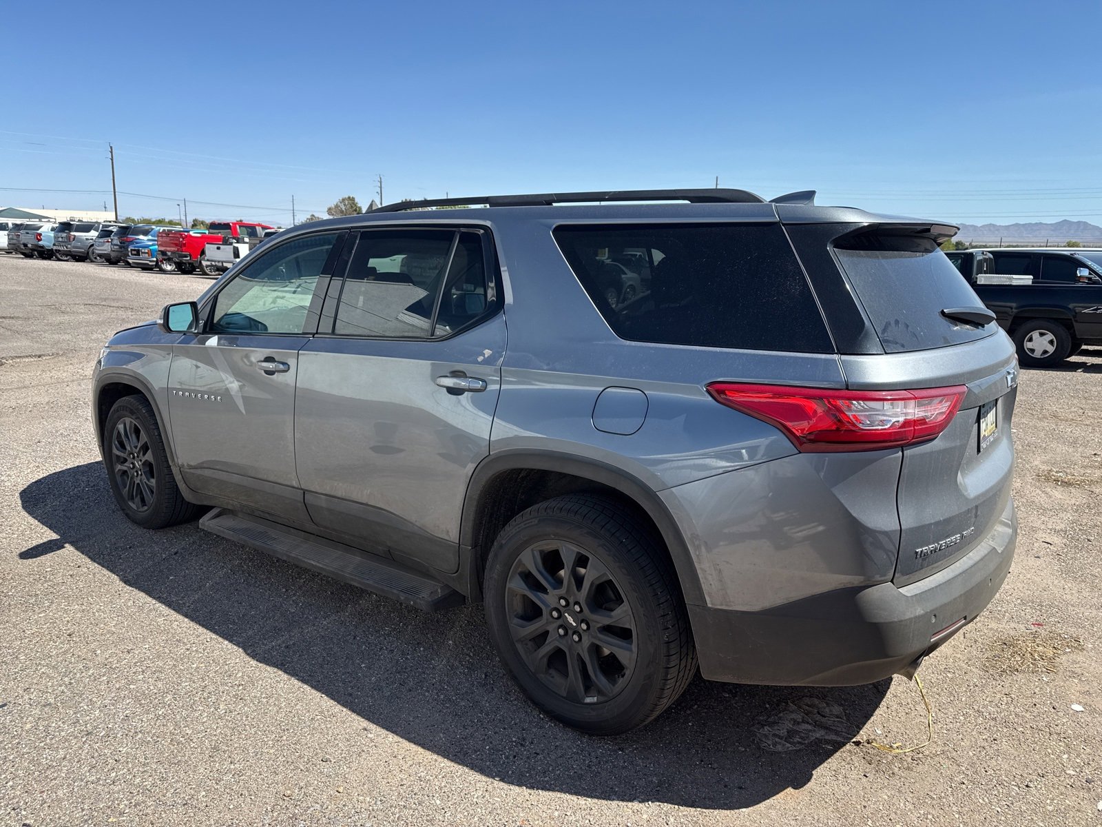 2021 Chevrolet Traverse RS photo 3