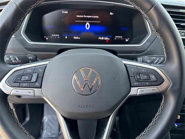 2024 Volkswagen Tiguan SE photo 7