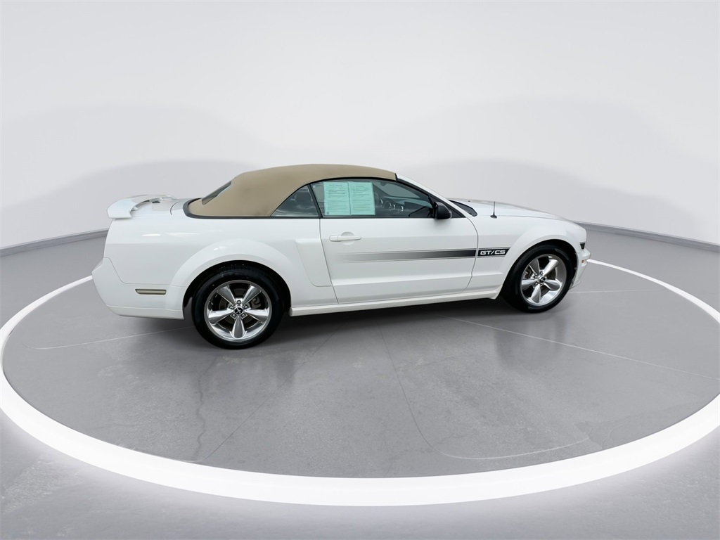 2008 Ford Mustang GT Premium photo 14
