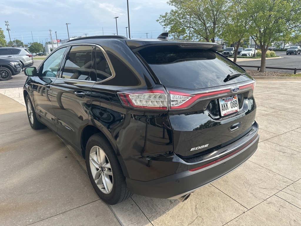 2016 Ford Edge SEL photo 3
