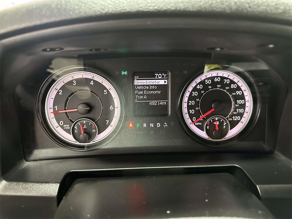 2024 Ram 1500 Classic SLT photo 8