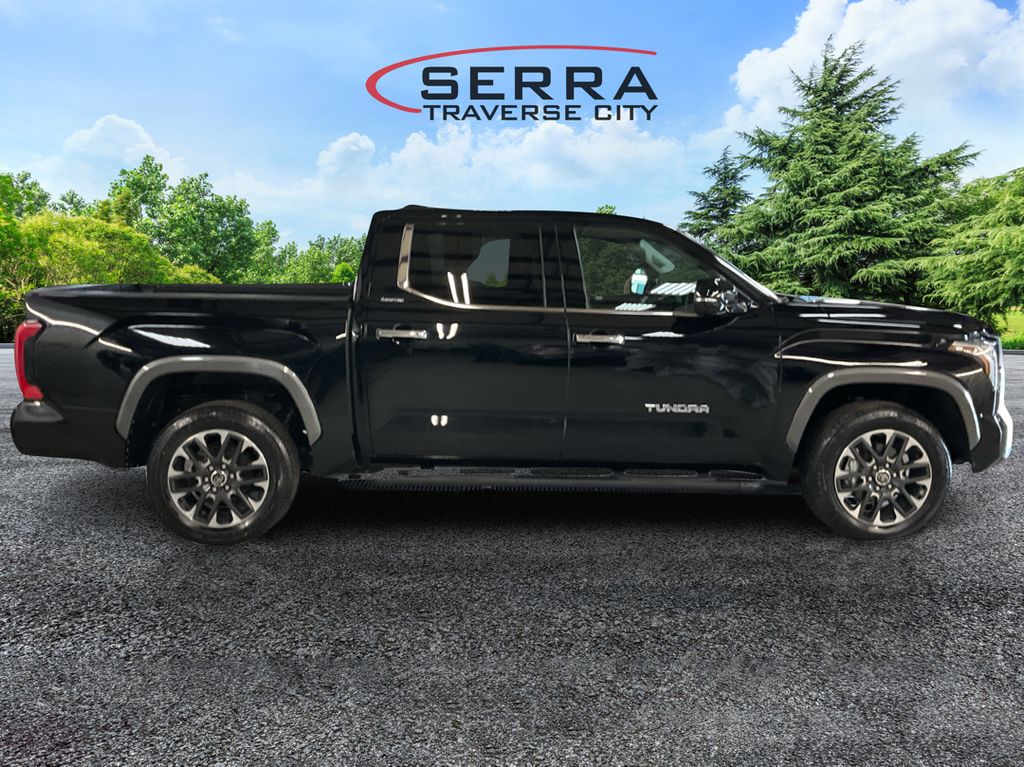 2022 Toyota Tundra Limited photo 4
