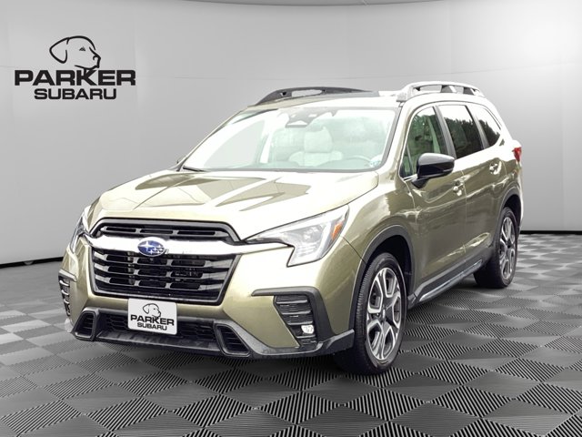 2024 Subaru Ascent Limited's photo