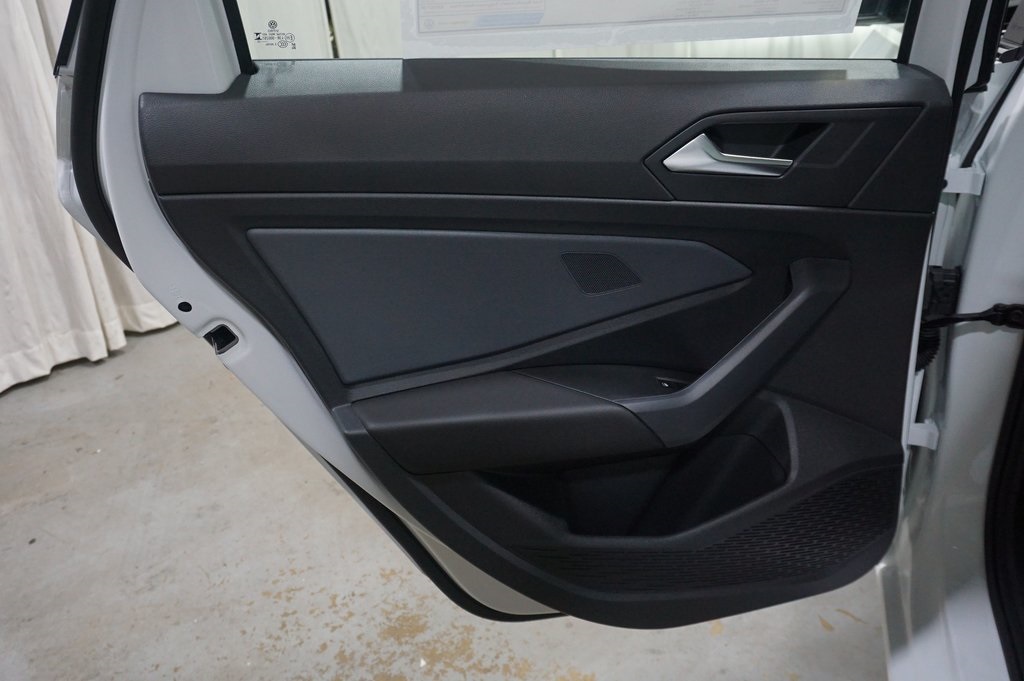 2025 Volkswagen Jetta 1.5T SE photo 21