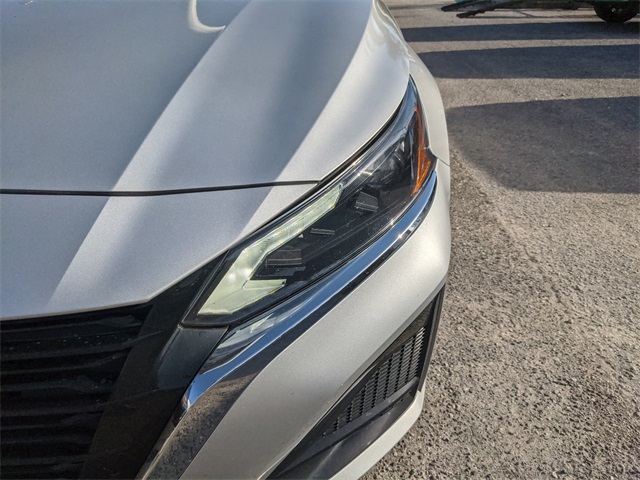 2023 Nissan Altima 2.5 SV photo 6