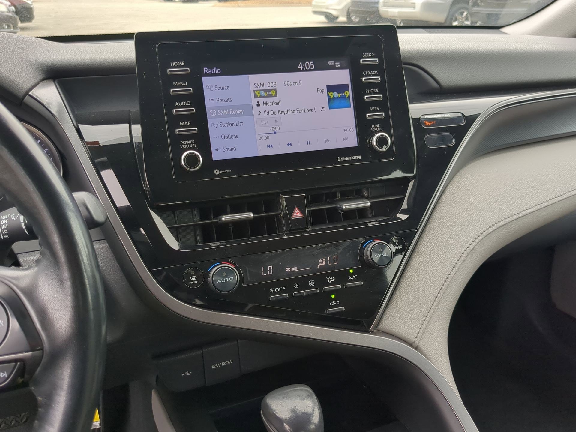 2023 Toyota Camry SE photo 20