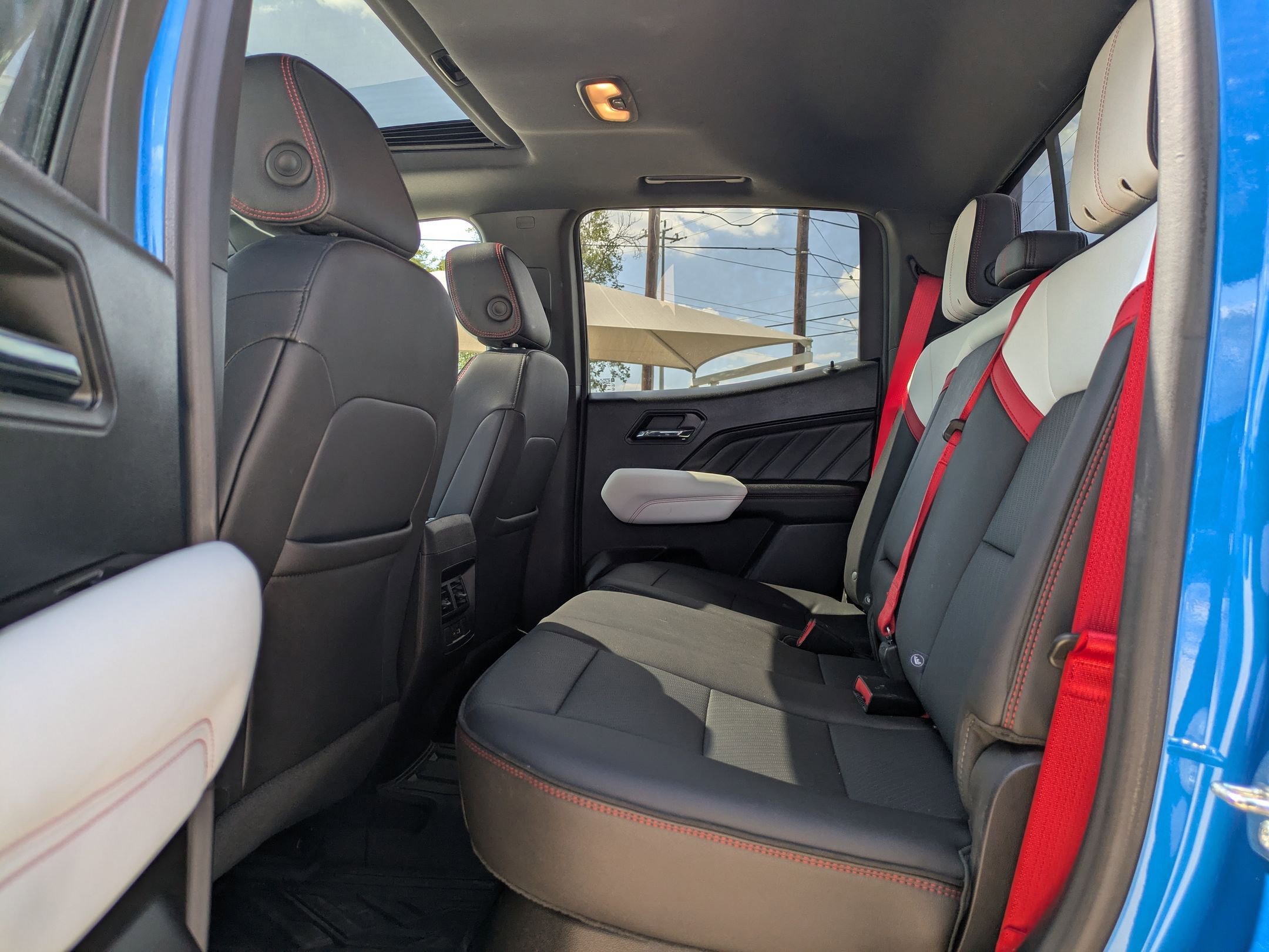 2023 Gmc Canyon AT4X photo 15