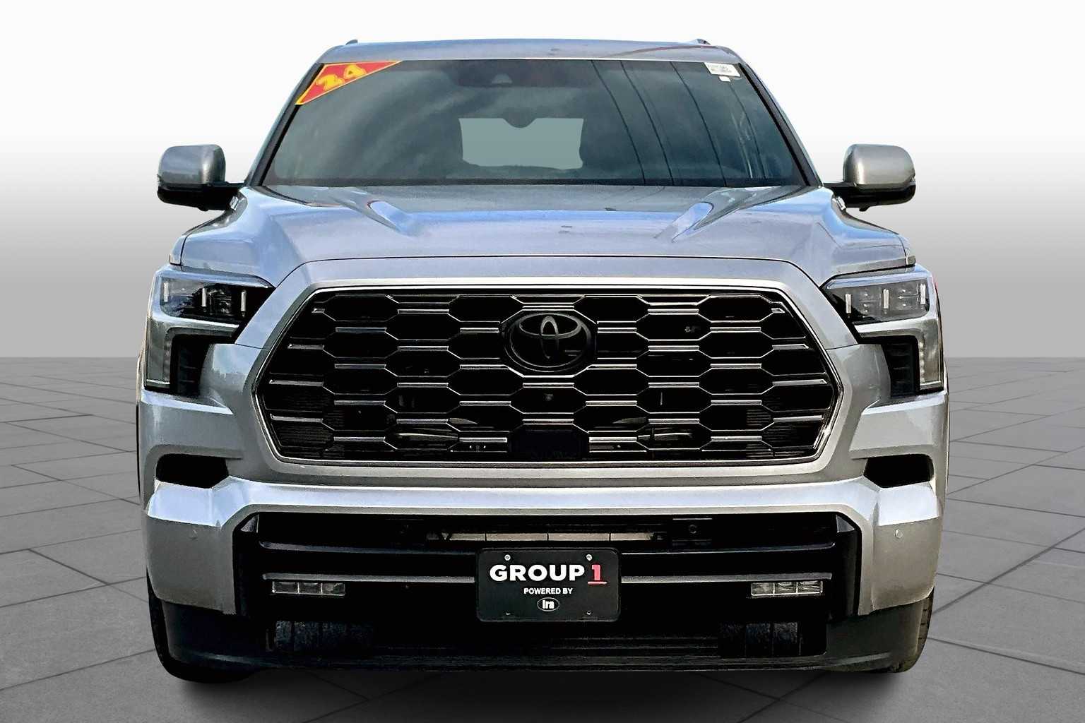 2024 Toyota Sequoia Platinum photo 3