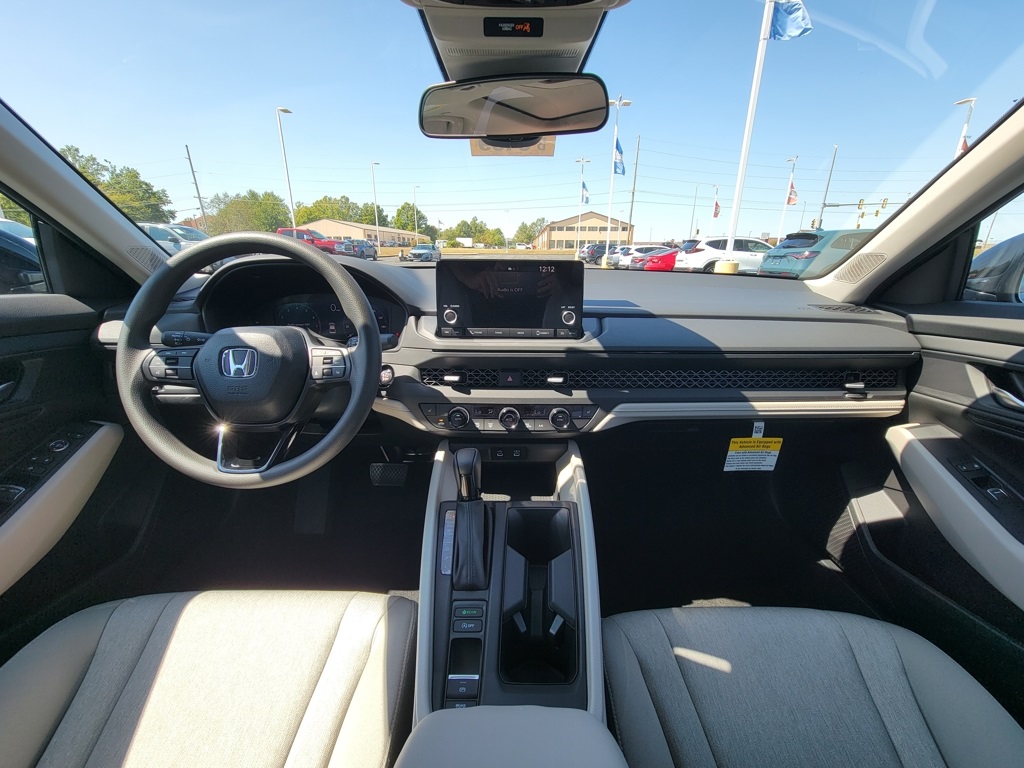 2025 Honda Accord SE photo 28