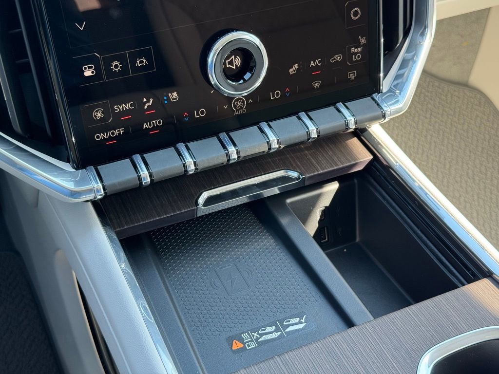 2025 Gmc Acadia Denali photo 28