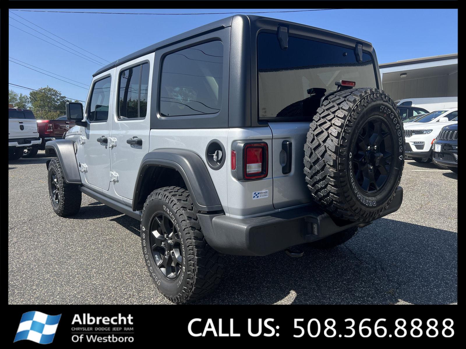 2022 Jeep Wrangler Unlimited Willys photo 3