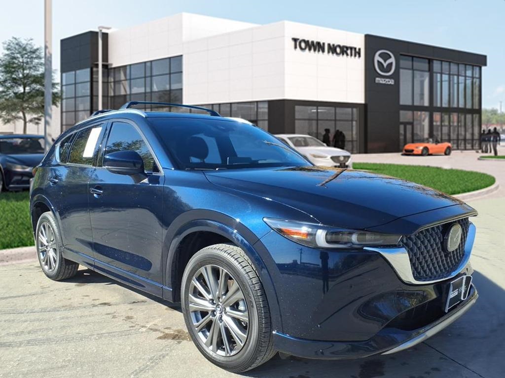 2025 Mazda CX-5 Turbo Signature's photo