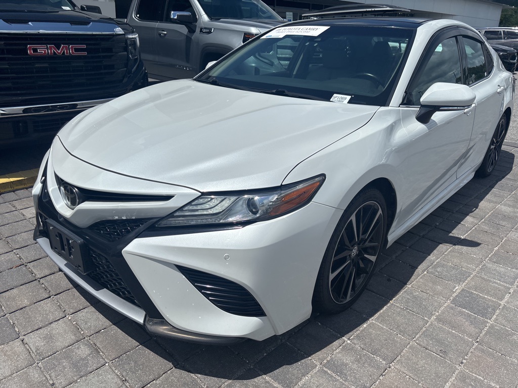 2018 Toyota Camry XSE photo 4