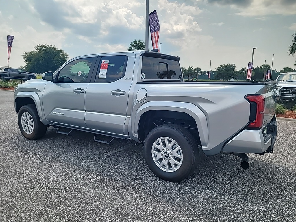 2024 Toyota Tacoma Limited photo 3