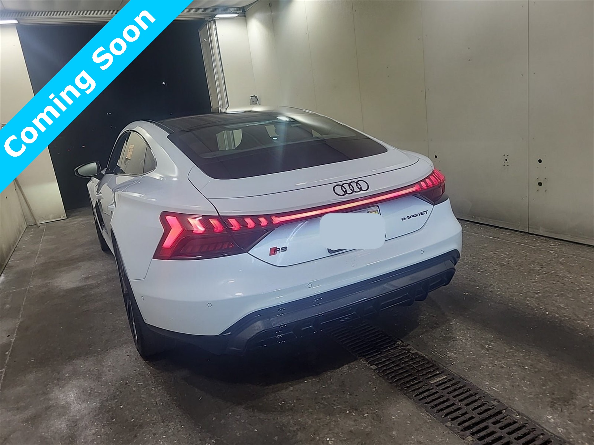 2022 Audi RS e-tron GT Base photo 3