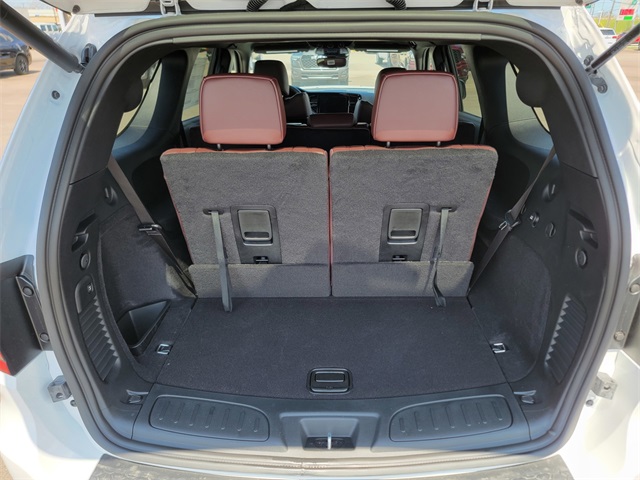 2025 Dodge Durango R/T Plus photo 14
