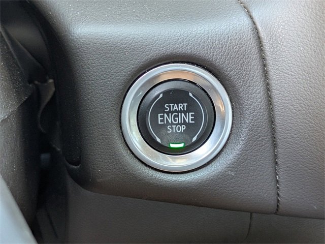 2022 Gmc Yukon XL SLT photo 35