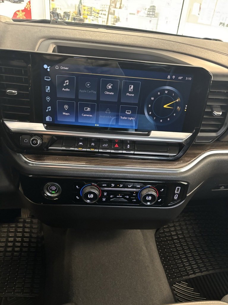 2023 Chevrolet Silverado 1500 LT photo 10