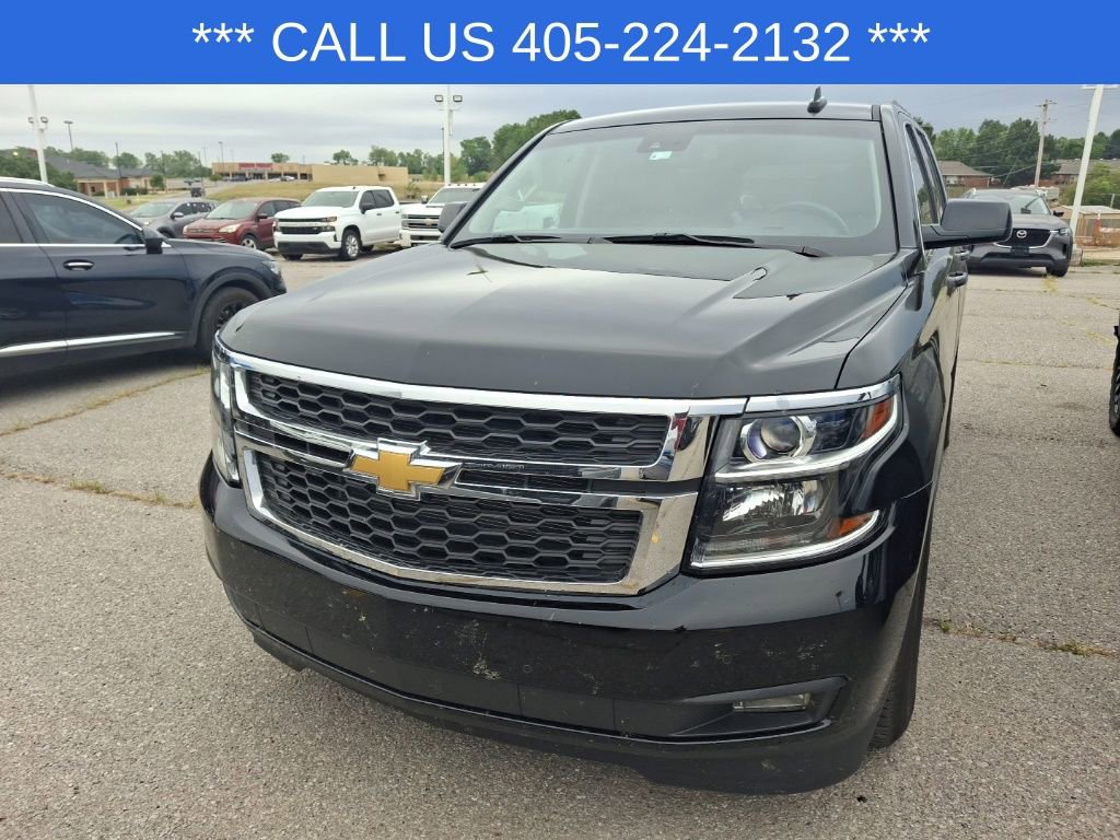 2016 Chevrolet Tahoe LT photo 2