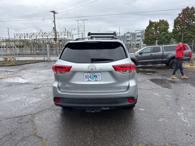 2018 Toyota Highlander SE XLE photo 4