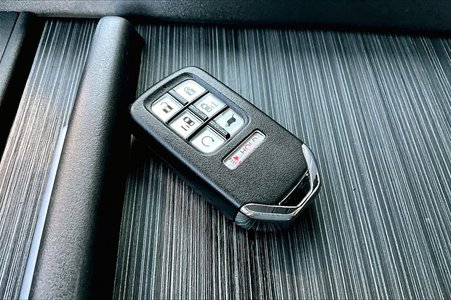 2019 Honda Odyssey Touring photo 14