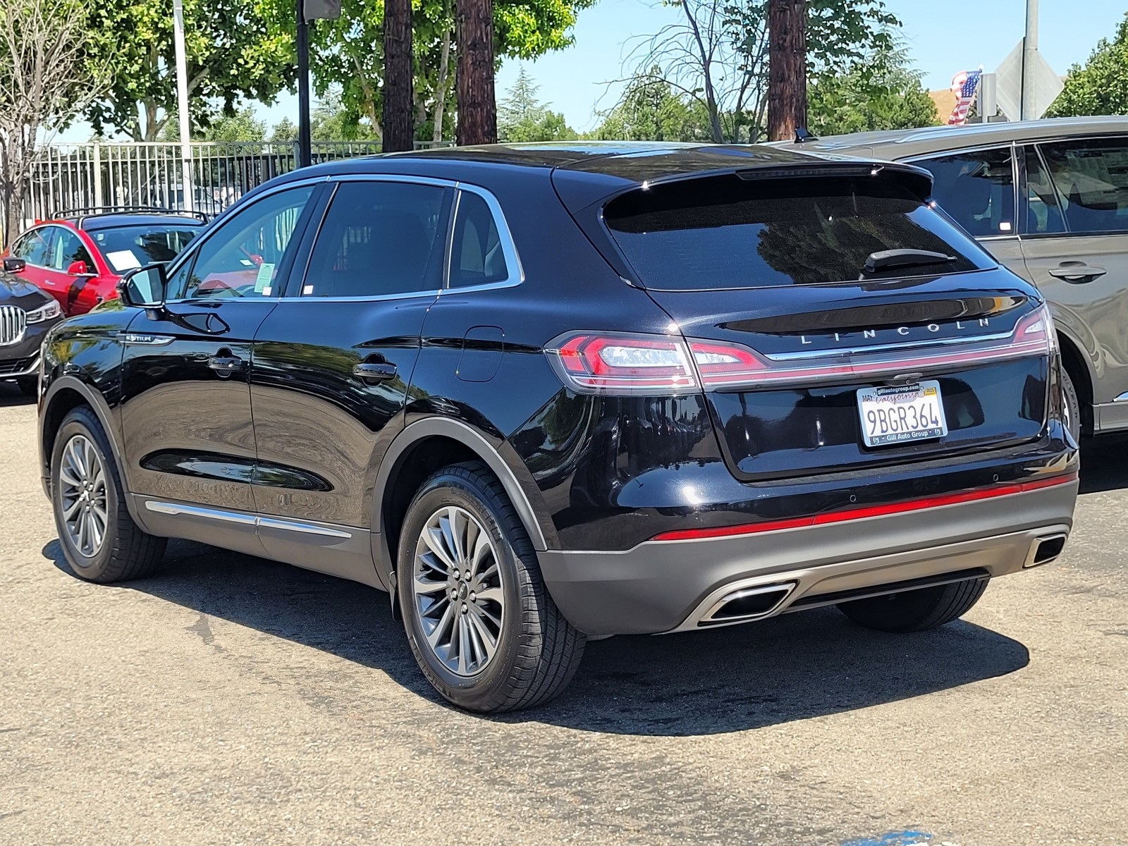 2022 Lincoln Nautilus Standard photo 6