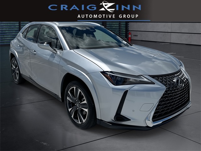 2025 Lexus UX Hybrid 300h Premium's photo
