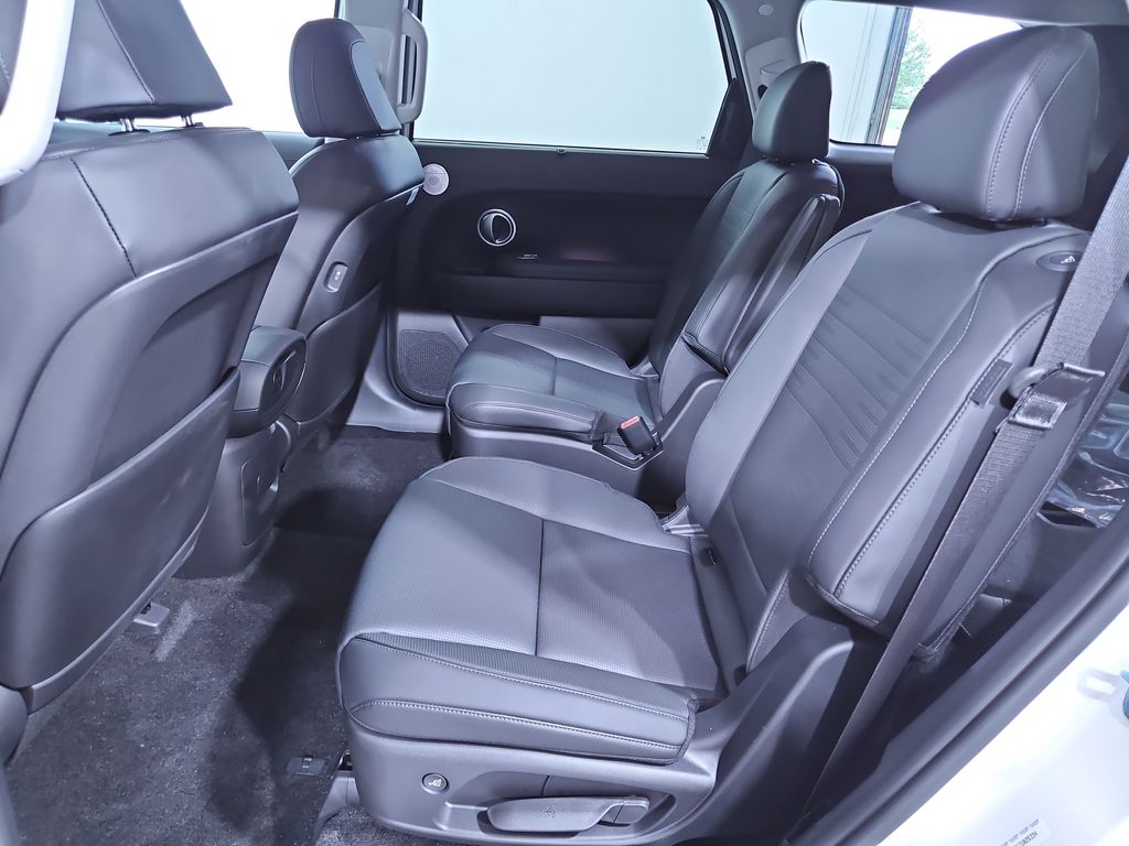 2026 Hyundai Palisade Limited photo 21