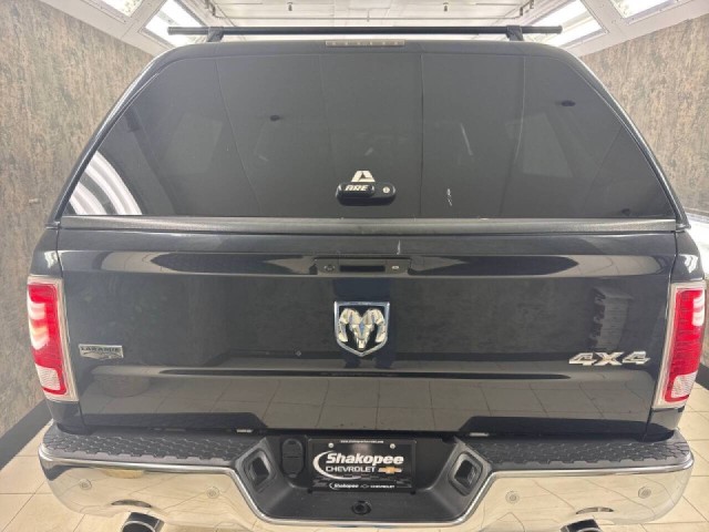 2015 Ram 1500 Laramie photo 2