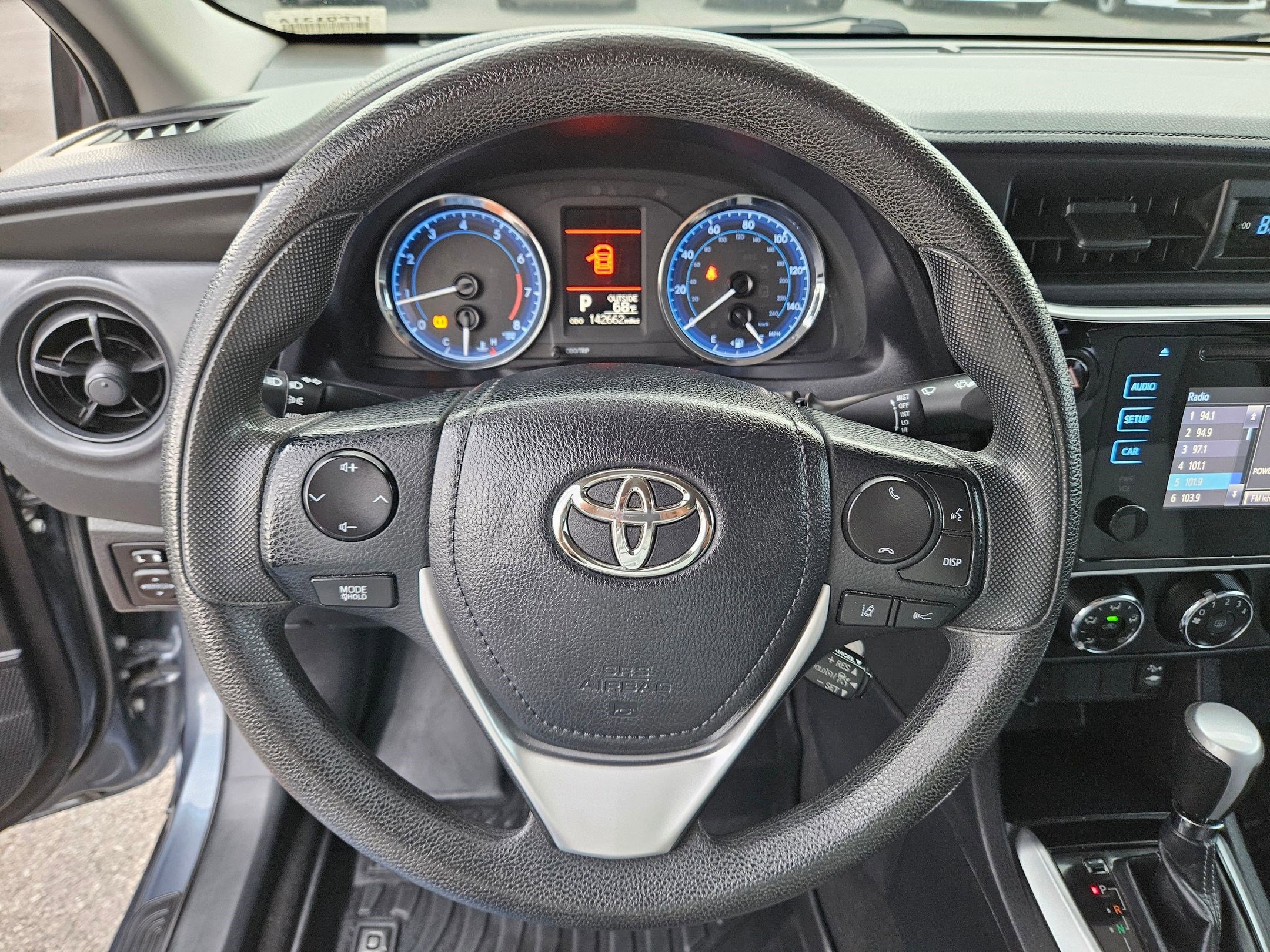 2018 Toyota Corolla L photo 14