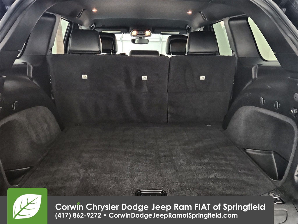 2020 Jeep Grand Cherokee Altitude photo 13