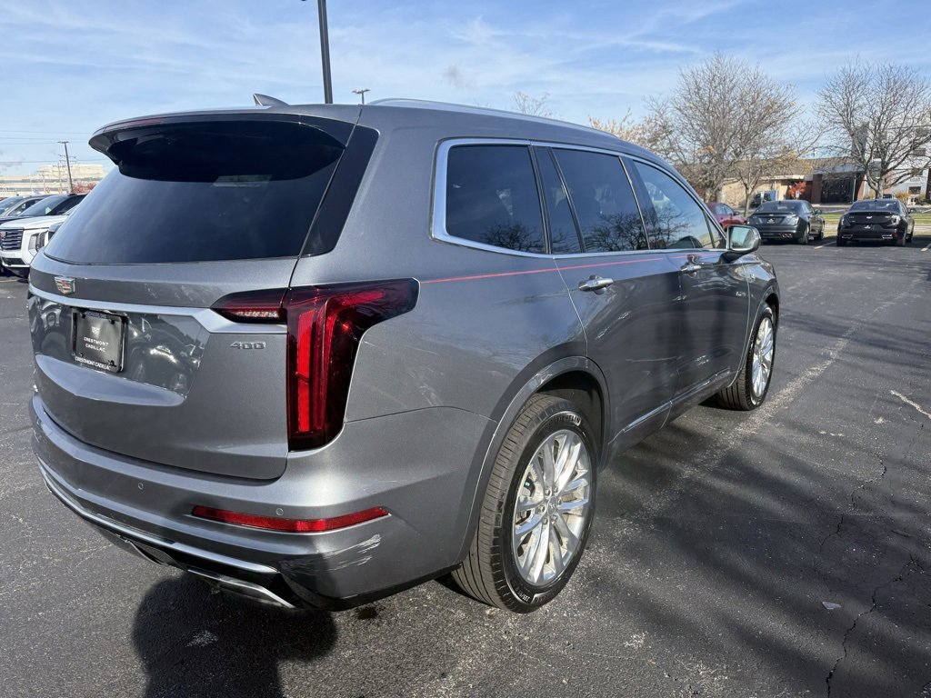 2020 Cadillac XT6 Premium Luxury photo 3